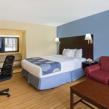 Days Inn By Wyndham Statesville Ngoại thất bức ảnh