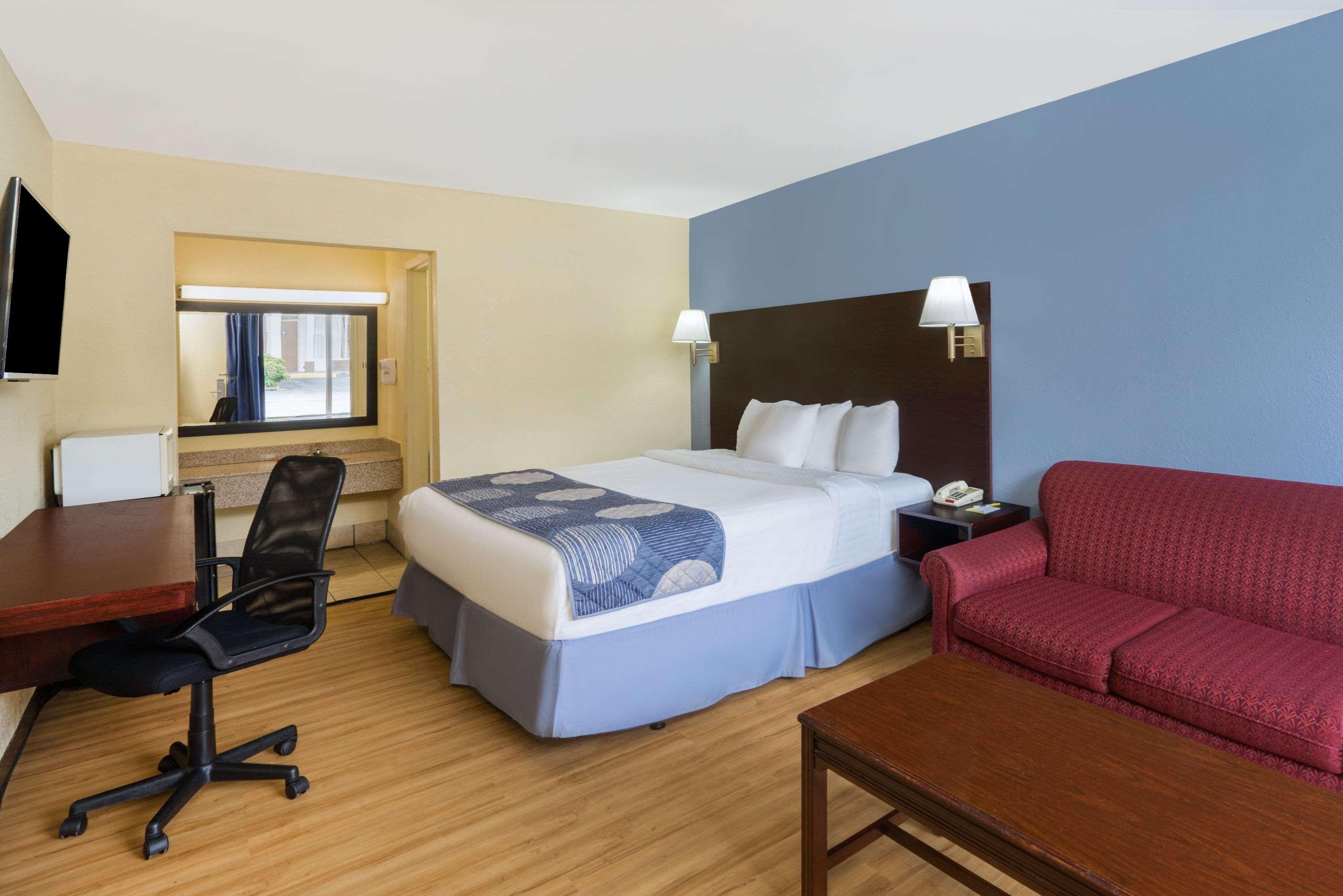 Days Inn By Wyndham Statesville Ngoại thất bức ảnh