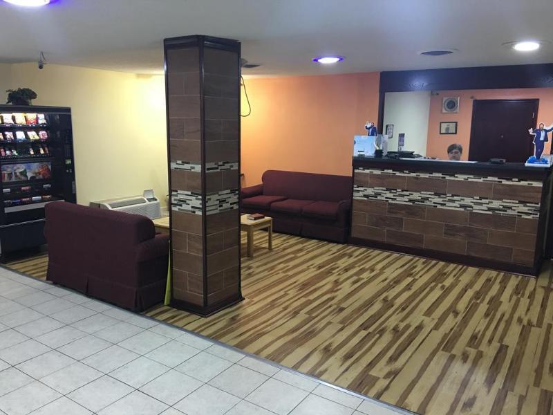 Days Inn By Wyndham Statesville Ngoại thất bức ảnh