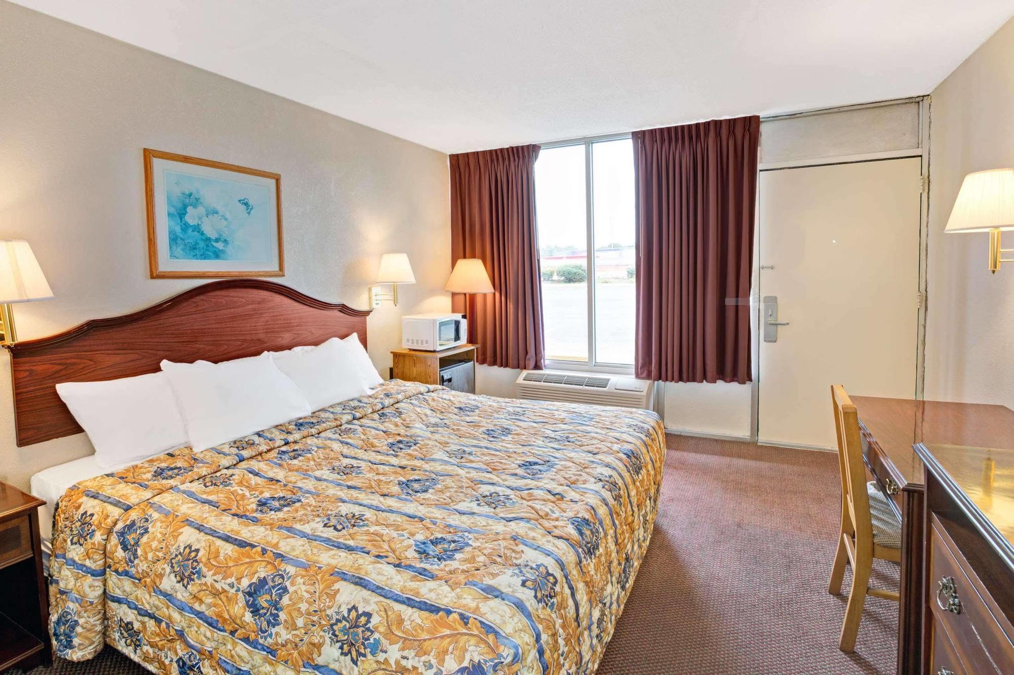 Days Inn By Wyndham Statesville Ngoại thất bức ảnh